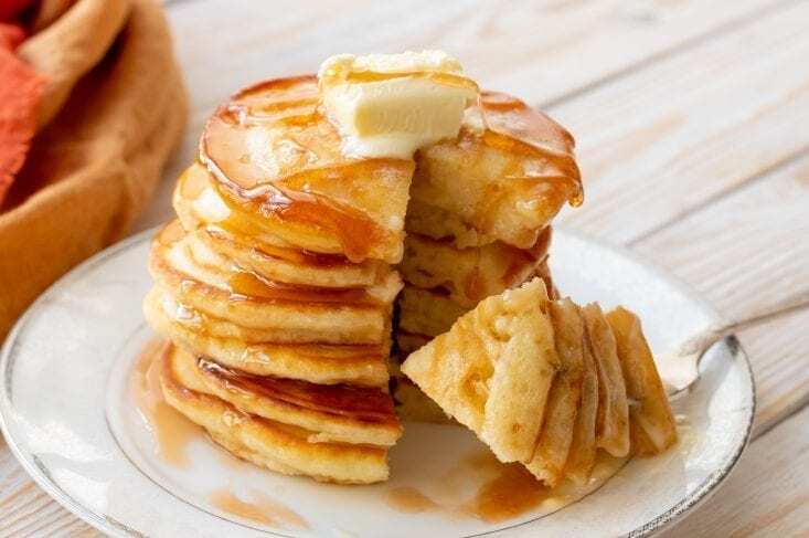 Fluffy Buttermilk Pancakes