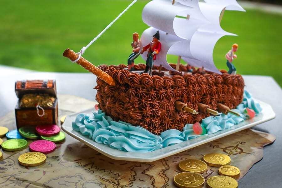 Piratenschiff Kuchen 2