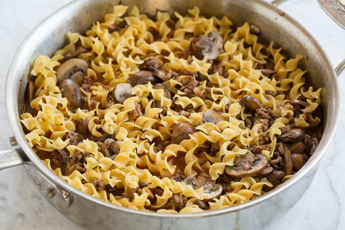 Boeuf Stroganoff