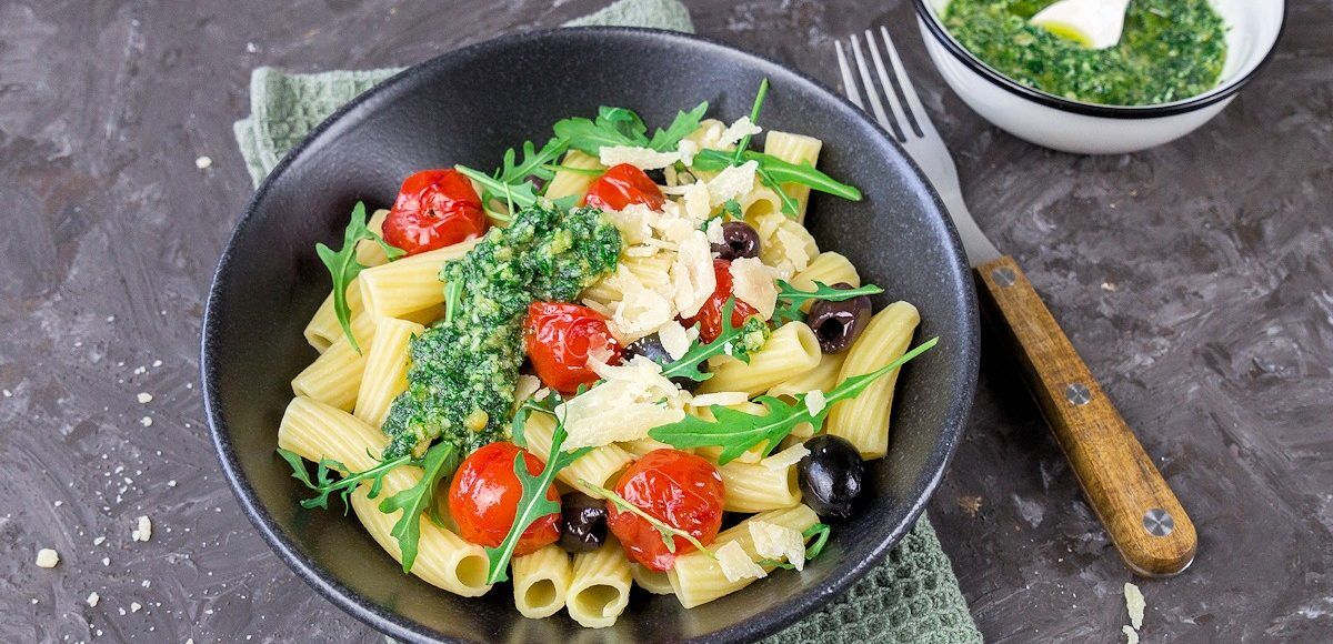 Eckis italienischer Nudelsalat mit Pesto | Essen Rezept