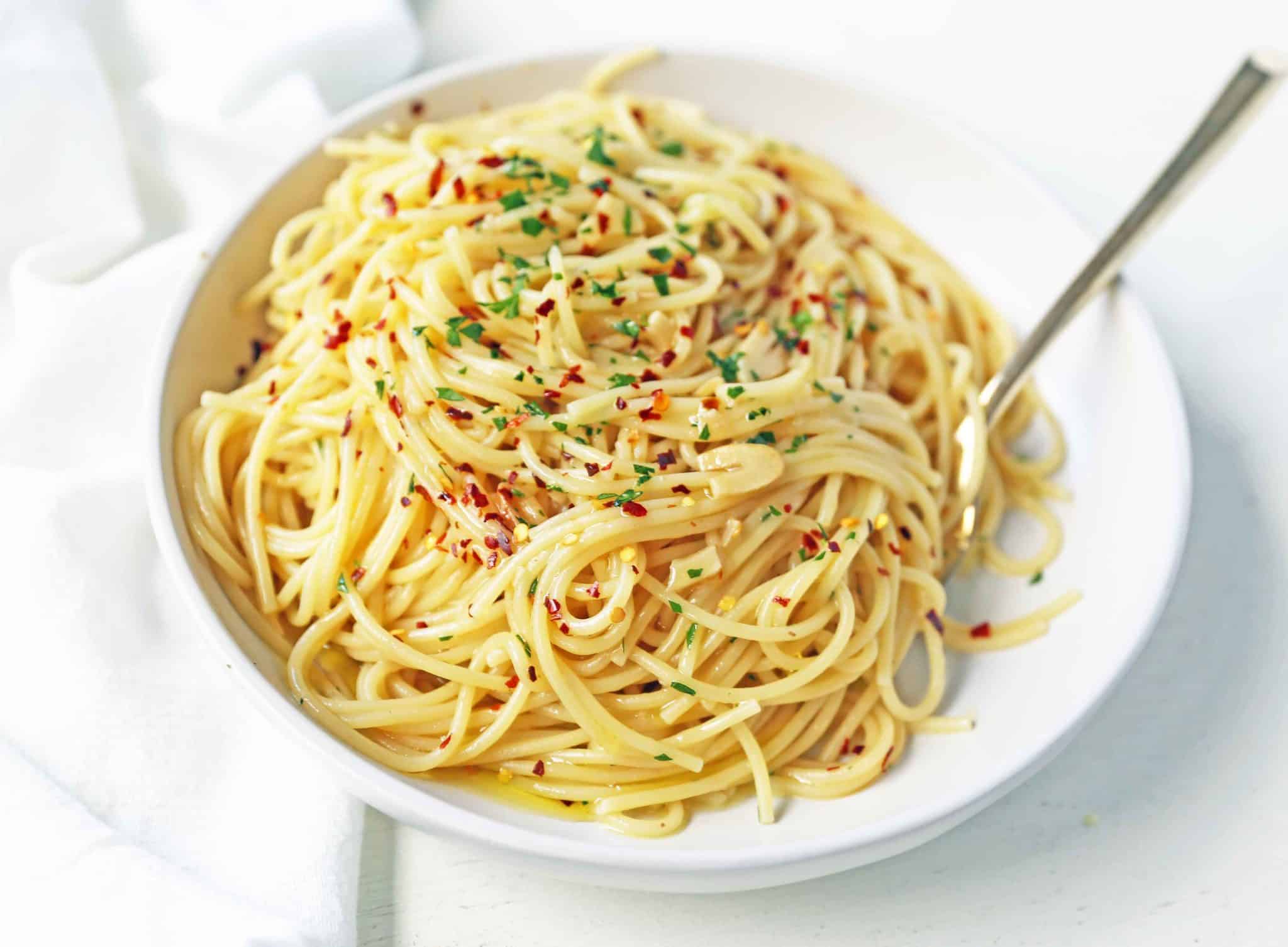 Spaghetti Aglio Olio Rezept | Essen Rezepte