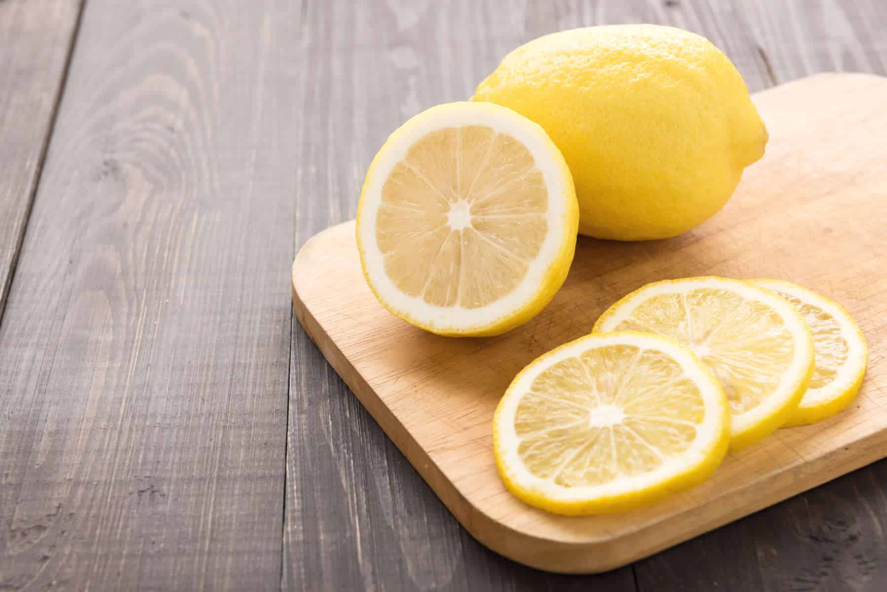 geschnittene Zitrone